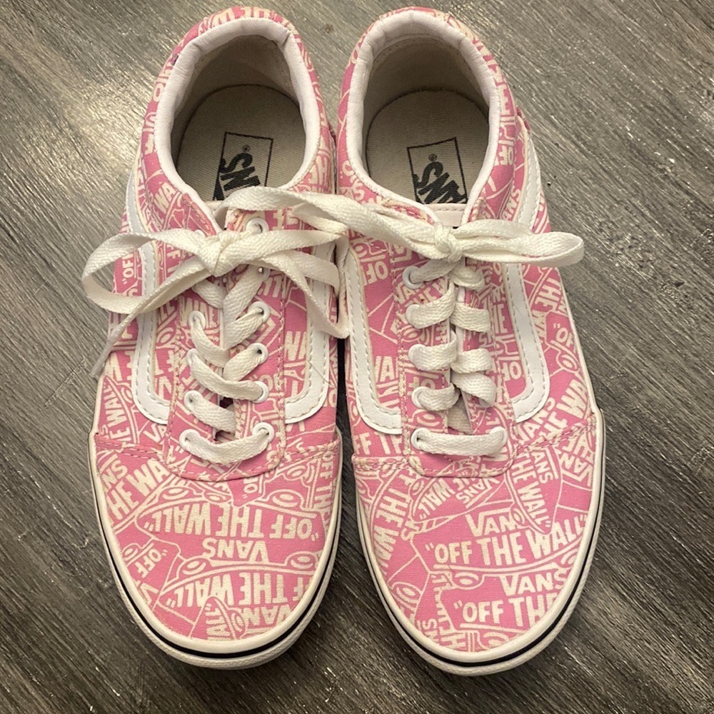 🍍 VANS Off the Wall Girls Shoes Pink & Natural White Canvas Size 3.5🍍